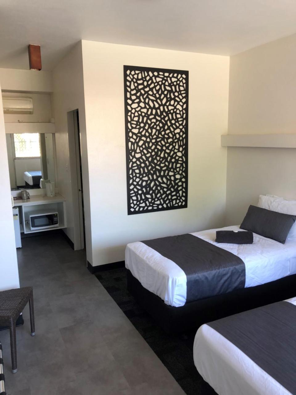 The Stuart Hotel-Motel แคทเทอรีน ภายนอก รูปภาพ